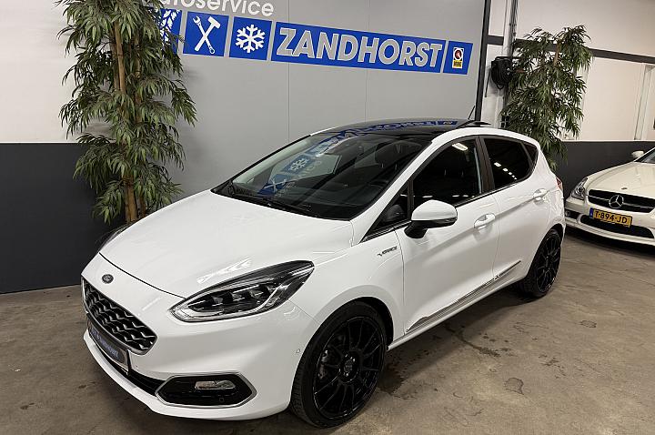 Ford Fiesta 1.0 EcoBoost Hybrid Vignale // Pano // Vol Led