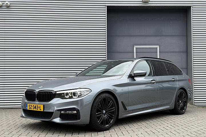 BMW 5 Serie Touring 520d High Executive Aut. I M-Pakket I Navi I Camera