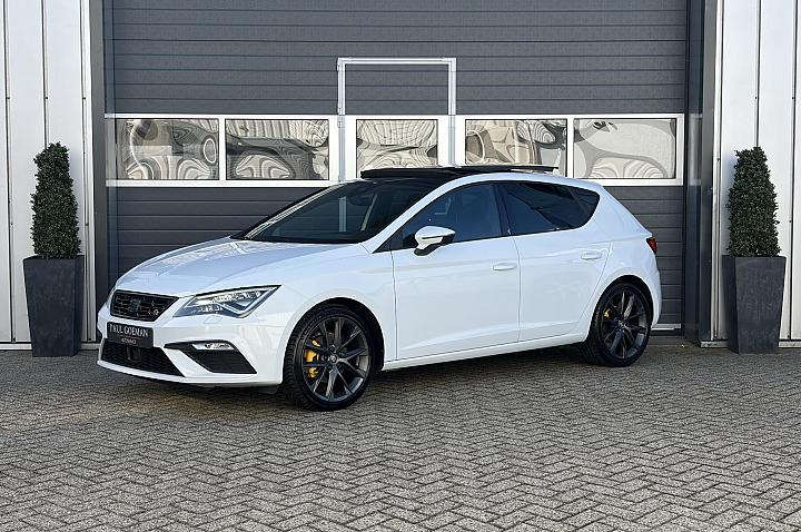 Seat Leon 1.5 TSI FR Business Intense | LED | Pano | Virtual | Stoel verwarming | Camera |