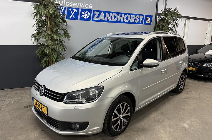 Volkswagen Touran 1.4 TSI Comfortline // Panodak // Autom.