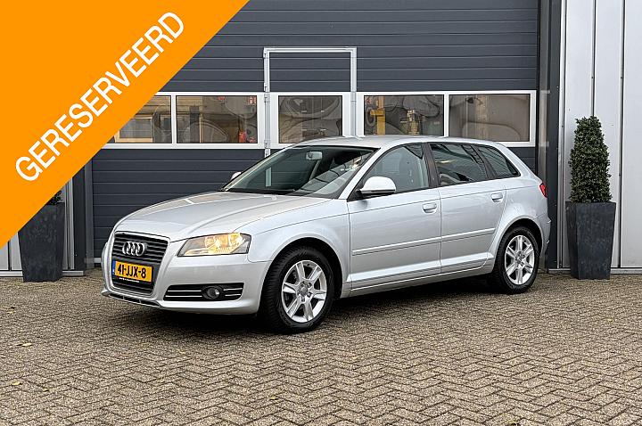 Audi A3 Sportback 1.6 Attraction Business Edition | Airco | NAP | Climate | CV | Camera |