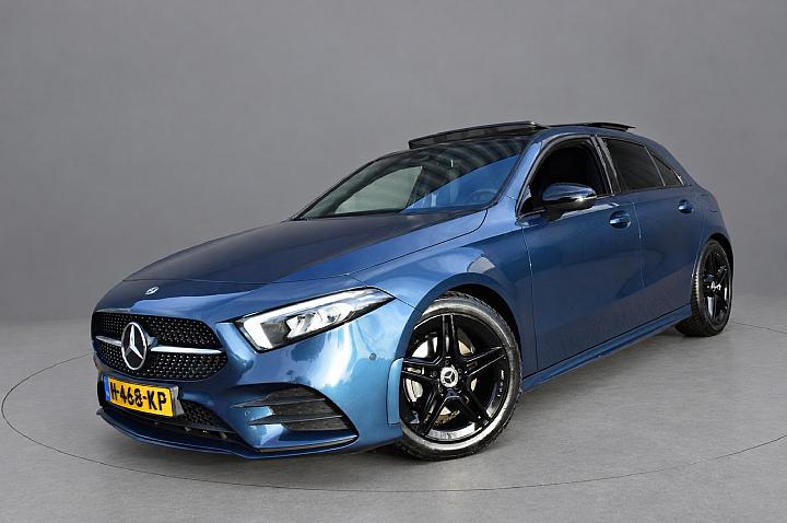 Mercedes-Benz A-Klasse 180 Business Solution AMG, Panorama dak, Allseason Banden