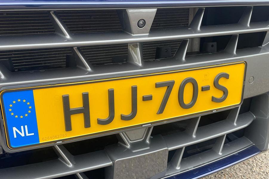 image32